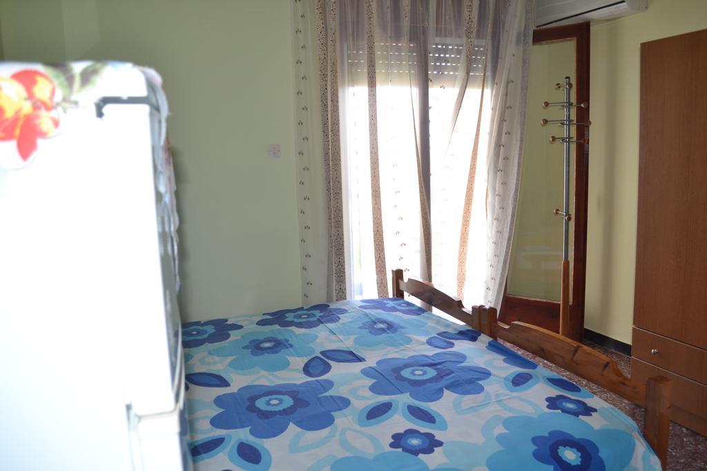 House Souzanna Apartment Toroni Exterior photo