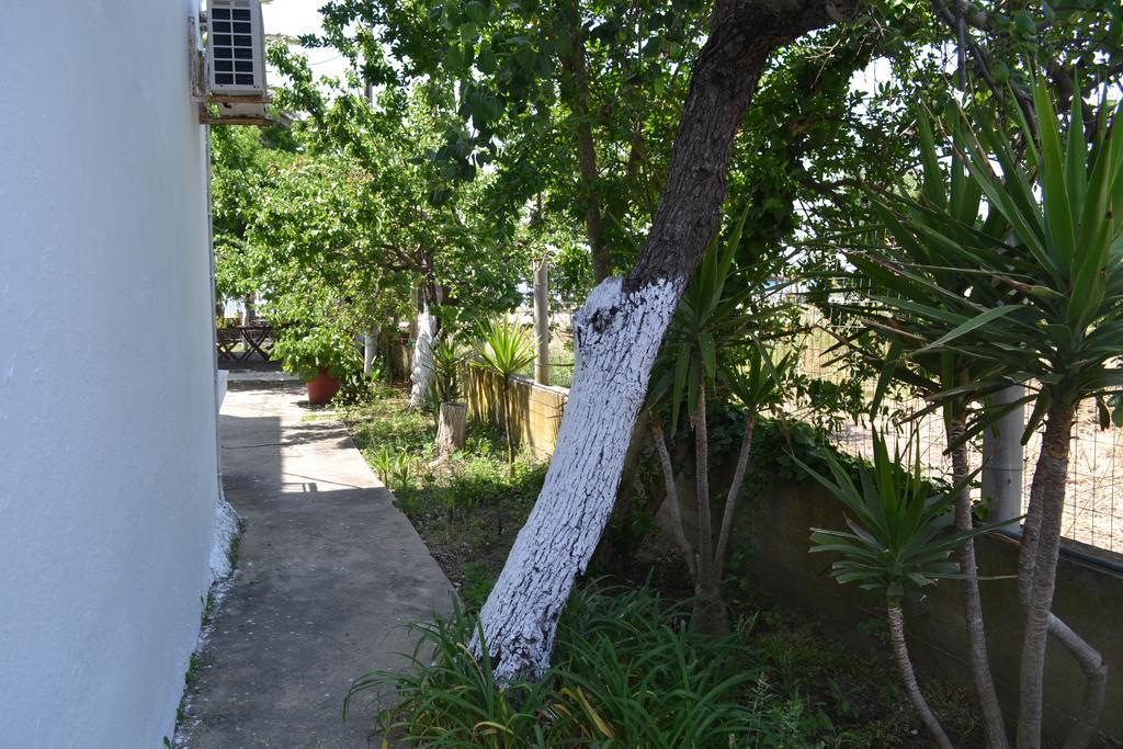 House Souzanna Apartment Toroni Exterior photo